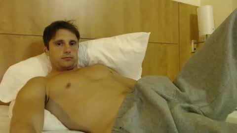 tommycb55555 online show from 06/03/26, 08:03