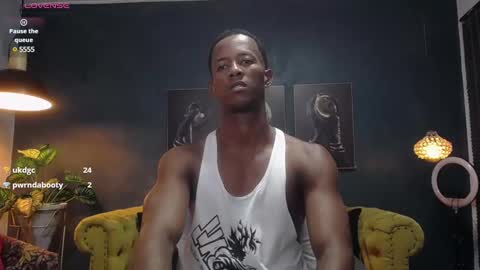 Snapshot of athleticbig_cock chatting on 01/11/25, 02:09 ATHLETIC  COCK online show from 01/11/25, 02:09