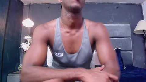 Snapshot of athleticbig_cock chatting on 10/26/25, 01:55 ATHLETIC  COCK online show from 10/26/25, 01:55