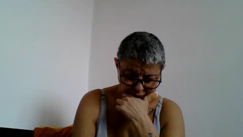 Snapshot of atikaarea chatting on 02/04/25, 10:10 atikaarea online show from 02/04/25, 10:10