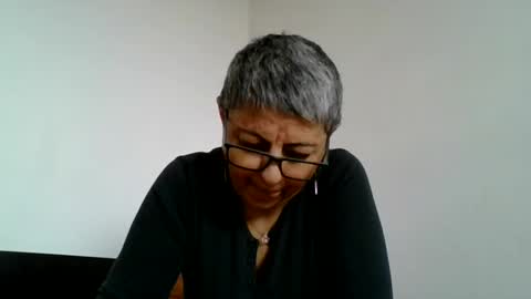 Snapshot of atikaarea chatting on 02/28/25, 12:20 atikaarea online show from 02/28/25, 12:20