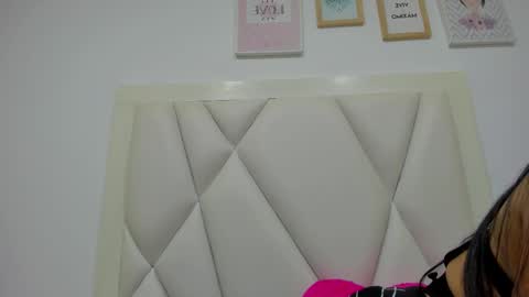 Atilana Diaz online show from 02/16/26, 04:03