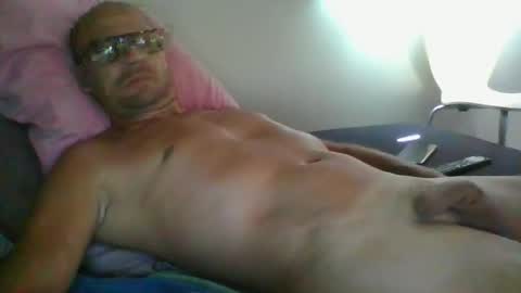 Snapshot of atiran chatting on 05/26/26, 12:23 atiran online show from 05/26/26, 12:23