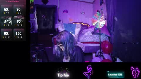 Snapshot of atomicfireball8 chatting on 10/26/25, 01:50 Atomicfireball8 online show from 10/26/25, 01:50