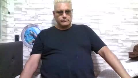 A online show from 04/12/26, 09:58