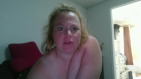 Snapshot of attentionsluts8991 chatting on 07/08/26, 06:07 attentionsluts8991 online show from 07/08/26, 06:07