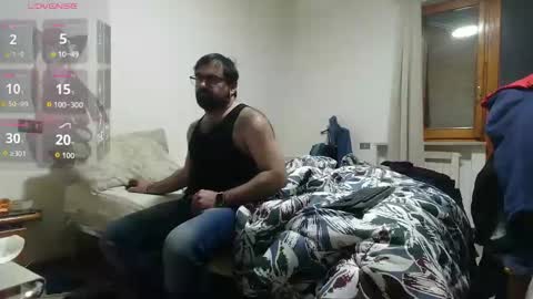 Snapshot of attila85 chatting on 04/07/26, 11:37 Bleakw85 online show from 04/07/26, 11:37