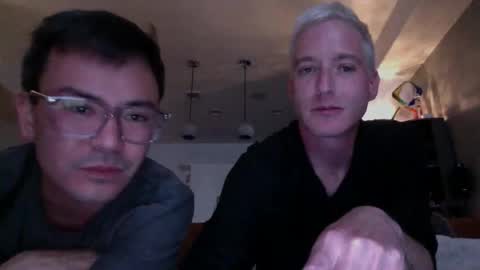 Thomas and Garret online show from 04/06/26, 05:52