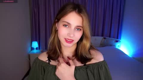 Jolyn online show from 11/01/25, 06:15