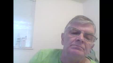 audiseattle123 online show from 11/04/25, 07:24