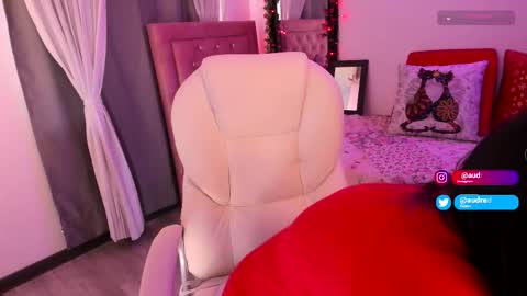 Andrea online show from 12/04/25, 11:52