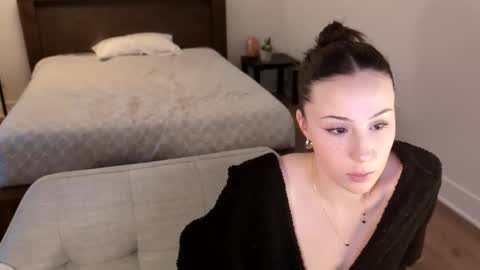 Snapshot of audreyjones03 chatting on 02/03/25, 08:46 Miss Audrey online show from 02/03/25, 08:46