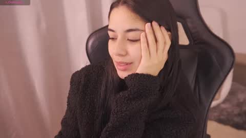        . online show from 10/11/25, 03:39