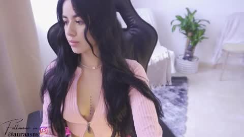        . online show from 03/27/26, 03:45