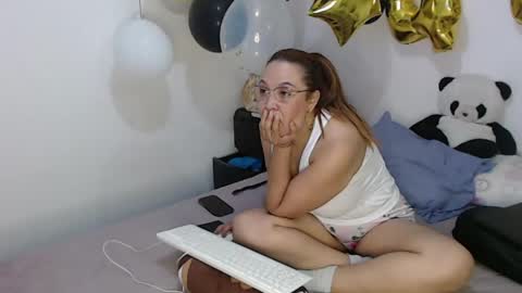 Auro online show from 04/18/26, 01:42