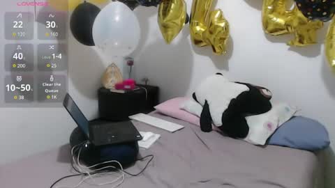 Auro online show from 04/21/26, 02:04