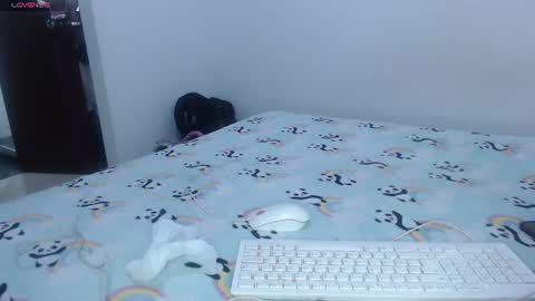 Snapshot of aurafuego chatting on 06/08/26, 02:17 Auro online show from 06/08/26, 02:17