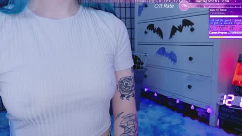Snapshot of auragotchi chatting on 01/17/25, 06:04 Aurora  Aura online show from 01/17/25, 06:04