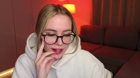 Snapshot of aurelia_voss chatting on 02/19/26, 06:31 aurelia_voss online show from 02/19/26, 06:31