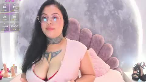 Snapshot of aurelia_walker chatting on 07/31/26, 03:28 Aurelia Walker online show from 07/31/26, 03:28