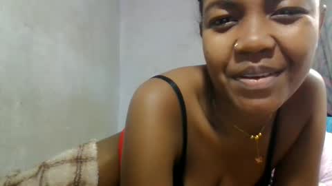 Snapshot of aurelie08 chatting on 05/28/26, 05:05 aurelie08 online show from 05/28/26, 05:05
