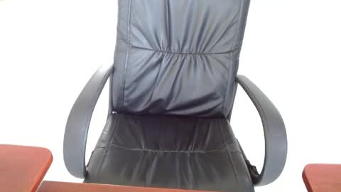 Aureliano online show from 04/21/26, 09:39