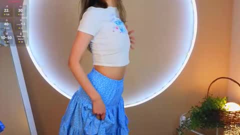 Alice online show from 11/05/25, 06:35