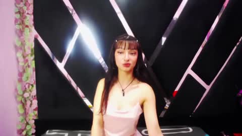 Snapshot of aurora18palmer chatting on 02/15/25, 09:37 aurora online show from 02/15/25, 09:37