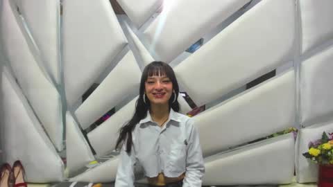 Snapshot of aurora18palmer chatting on 02/23/25, 12:19 aurora online show from 02/23/25, 12:19