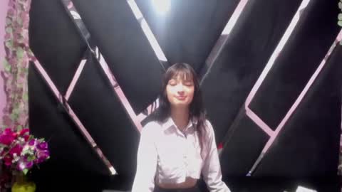 Snapshot of aurora18palmer chatting on 03/05/25, 09:15 aurora online show from 03/05/25, 09:15