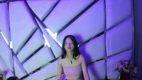 Snapshot of aurora18palmer chatting on 09/17/25, 02:41 aurora online show from 09/17/25, 02:41