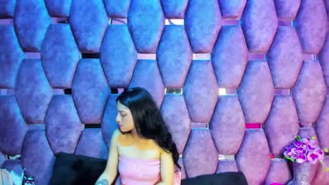 Snapshot of aurora18palmer chatting on 10/09/25, 09:35 aurora online show from 10/09/25, 09:35