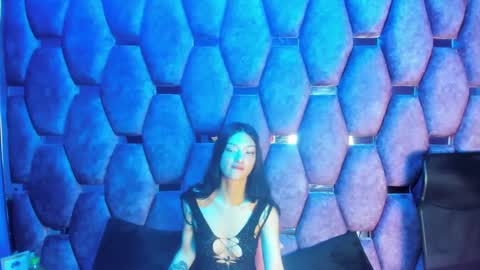 Snapshot of aurora18palmer chatting on 10/14/25, 03:35 aurora online show from 10/14/25, 03:35