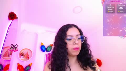 Snapshot of aurora_brown chatting on 12/30/24, 03:47 Aurora online show from 12/30/24, 03:47