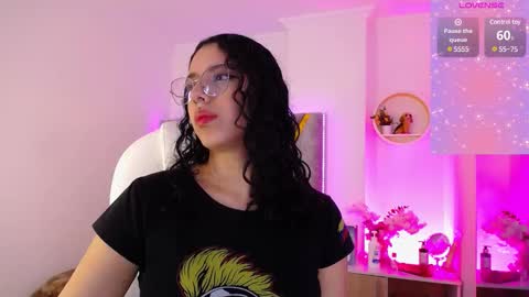 Snapshot of aurora_brown chatting on 01/13/25, 03:56 Aurora online show from 01/13/25, 03:56