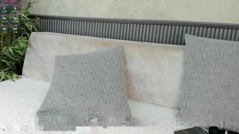 aurora_cruz online show from 04/20/26, 09:05