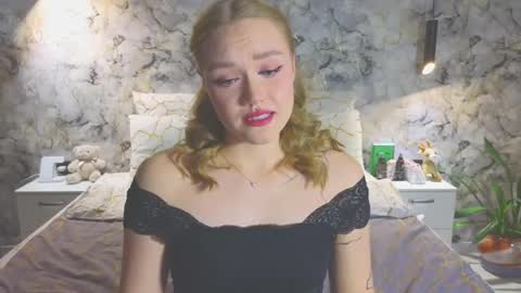 Kate online show from 12/01/25, 06:02