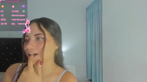 aurora_lenovic online show from 12/05/25, 04:14