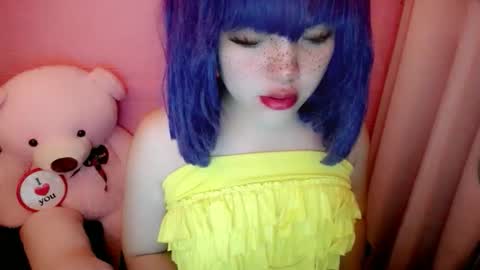 Snapshot of aurora_more chatting on 06/10/26, 10:30 cute online show from 06/10/26, 10:30