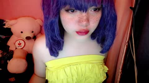 Snapshot of aurora_more chatting on 07/15/26, 07:30 cute online show from 07/15/26, 07:30