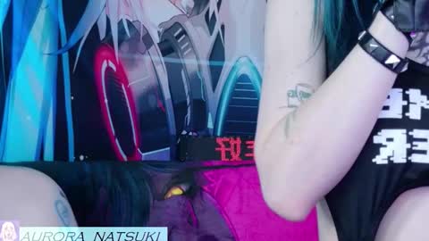 AURORA NATSUKI online show from 10/19/25, 06:52