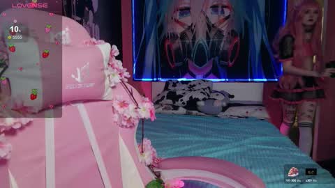 Serena online show from 09/16/25, 08:04