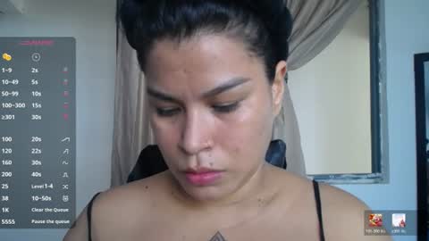 Snapshot of aurora_sanchess chatting on 06/17/26, 06:42 AURORA online show from 06/17/26, 06:42