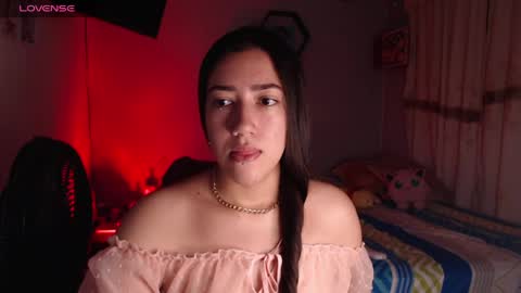 Snapshot of aurora_shy_ chatting on 05/30/26, 10:40 Aurora online show from 05/30/26, 10:40