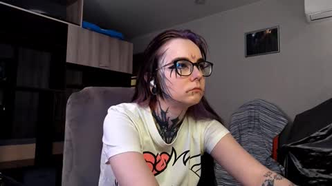 Milana online show from 09/22/25, 08:05