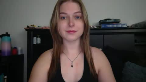 auroralightz1 online show from 08/06/26, 08:11