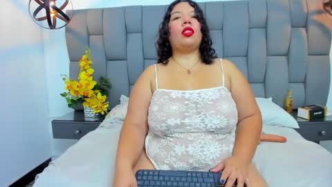 aurorarouse online show from 04/16/26, 02:18