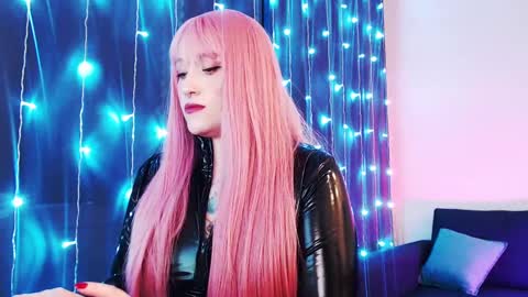 Aurora online show from 03/05/25, 01:17