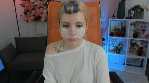 aurorawrenfield online show from 03/13/26, 04:41