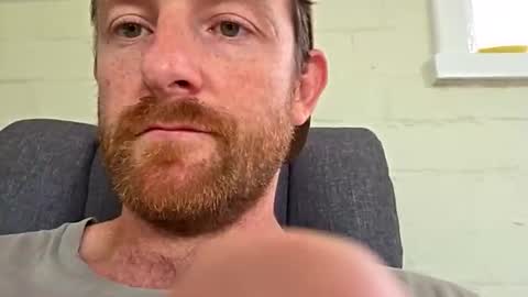 aussie_dadbod101 online show from 10/23/25, 12:10